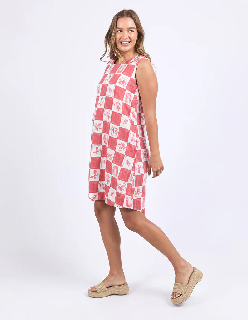 Biarittz Dress - Crimson Print-Foxwood-Breathe in those Italian vibes with the Biarritz Dress. Featuring a relaxed fit and a chic back button with keyhole opening, this dress showcases an exclusive Foxwood yardage print that brings effortless Mediterranean style to your wardrobe. Perfect for easy days with a touch of sunshine. Foxwood exclusive yardage print Back button and keyhole opening Relaxed fit 55% Linen 45% Viscose Model is wearing a size 10-Pash + Evolve