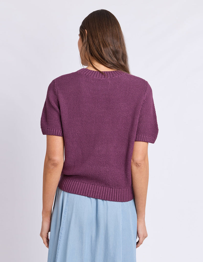 Blair Short Sleeve Knit - Plum-Foxwood-Exclusive Foxwood 100% Cotton Knitwear. The Blair Short Sleeve knit in gorgeous Sage Green is a relaxed fit top designed to be worn for work or play. Round neckline Rib sleeve cuff Relaxed fit 100% Cotton Our model is 176cm and wears Size 10-Pash + Evolve