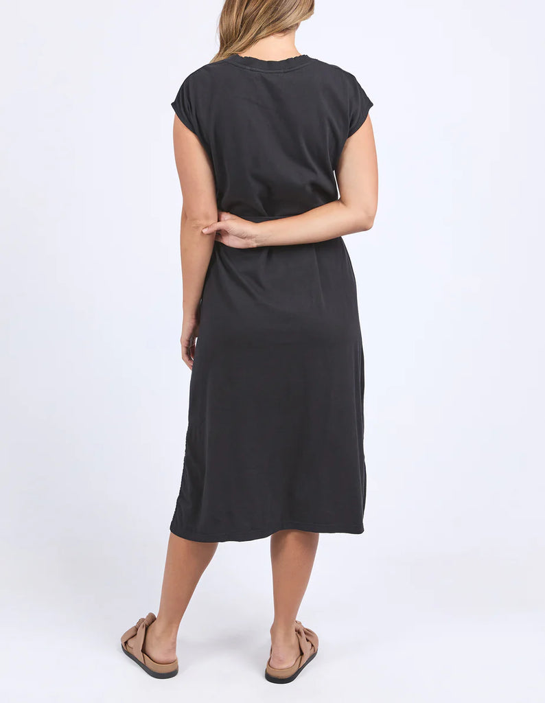 Casey Dress - Black-Foxwood-Step out in the Casey Dress with its flattering vee neckline, waist tie that hugs just right, and breezy midi length. Made from soft cotton, it’s comfy, playful, and ready to keep you feeling great wherever you go. Vee neckline Waist tie Midi length 100% Cotton Model is wearing a size 10-Pash + Evolve