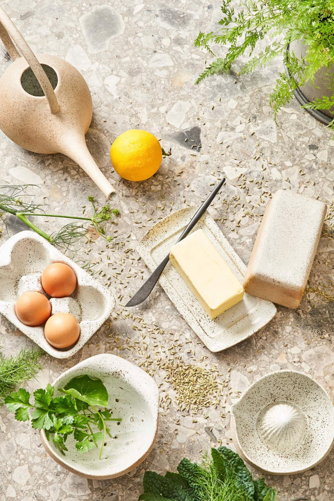 Egg Crate - 6-Robert gordon-Introducing Garden to Table. For those who grow their own veggies, collect eggs from the backyard chook shed or tend to their garden, this is the perfect collection for you! Comes gift boxed. A NOTE FOR OUR CUSTOMERS: Garden To Table is a hand crafted range, using a high fired stoneware with iron flecks. At times, the iron flecks may appear to bleed in the clay body, creating unique patches of red or orange. This is a natural occurrence, when the iron meets with high temperatures