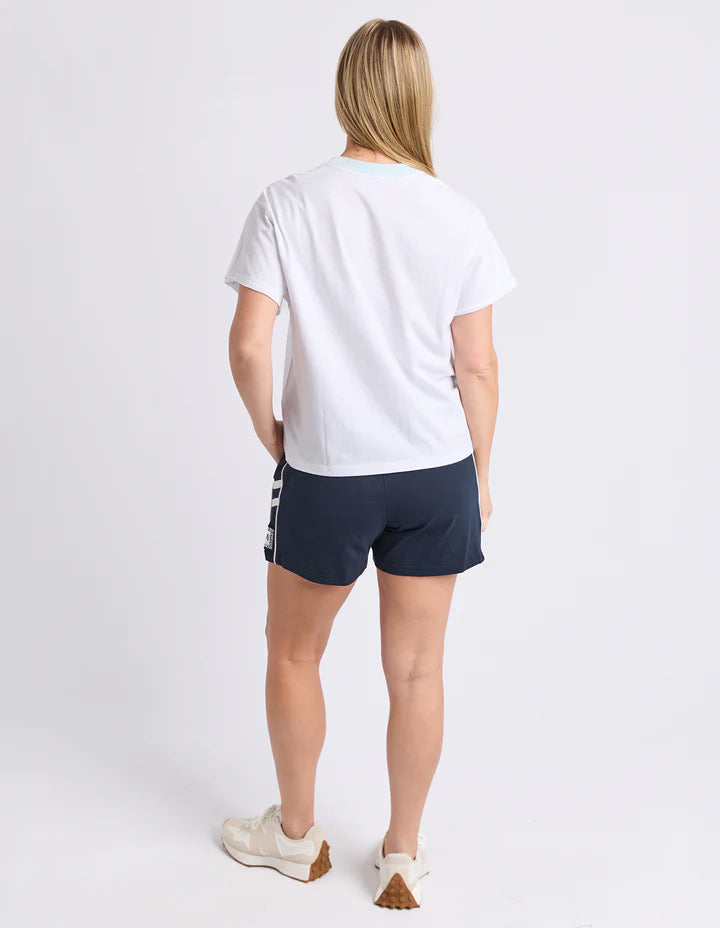 Intensity contrast tee - white-Foxwood-Add a little edge to your everyday with raw edge detailing that’s all about relaxed cool. Subtle yet standout, this touch brings texture and personality to your look while keeping things effortless. Perfect for those who love a bit of unfinished charm with their style. Foxwood exclusive front chest print Contrast neckband Raw edge sleeve detail 100% Cotton Model is wearing a size 10-Pash + Evolve