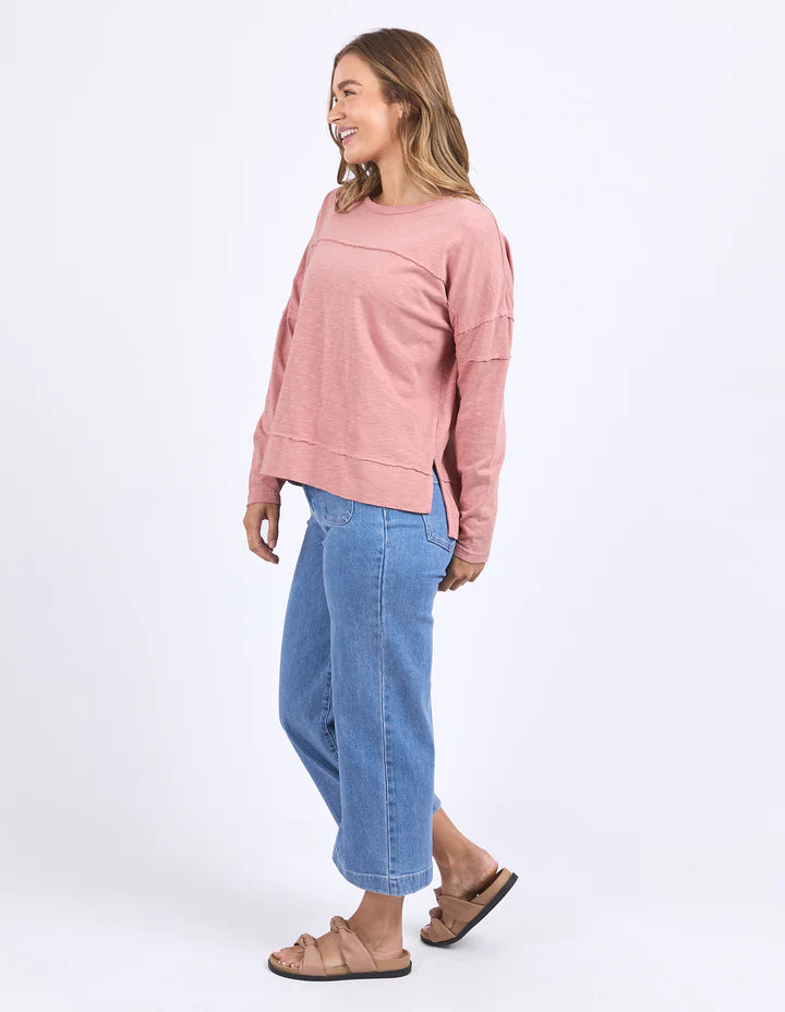 Jayne Throw On Top - Ash Rose-Foxwood-The Jayne Throw on Top is the perfect lightweight long sleeve to take you through the seasons. Cut from a comfy, cotton slub jersey this women's top features a crew neck, trendy exposed stitching and side split hi-low hem. Seriously versatile we know you'll be wearing this on repeat. Round neckline Design lines Raw edge details 100% Cotton Model is wearing a size 10-Pash + Evolve