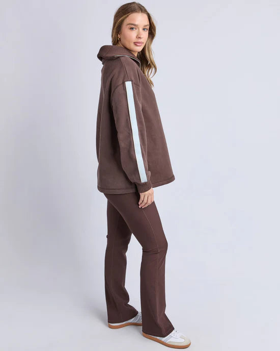 Knit collar crew - coffee-Foxwood-Front zip neck opening Sleeve panel detail Knit collar and cuff detail MAIN: 85% Cotton 15% Polyester CONTRAST: 100% Cotton Our model is 176cm and wears Size 10-Pash + Evolve