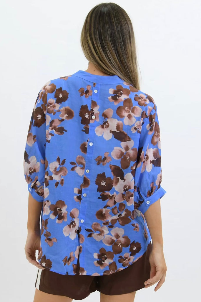 Nikola shirt - blue floral-Pash + Evolve-* Button up front & back * Short sleeves * hi-low hemline * 100% Linen-Pash + Evolve