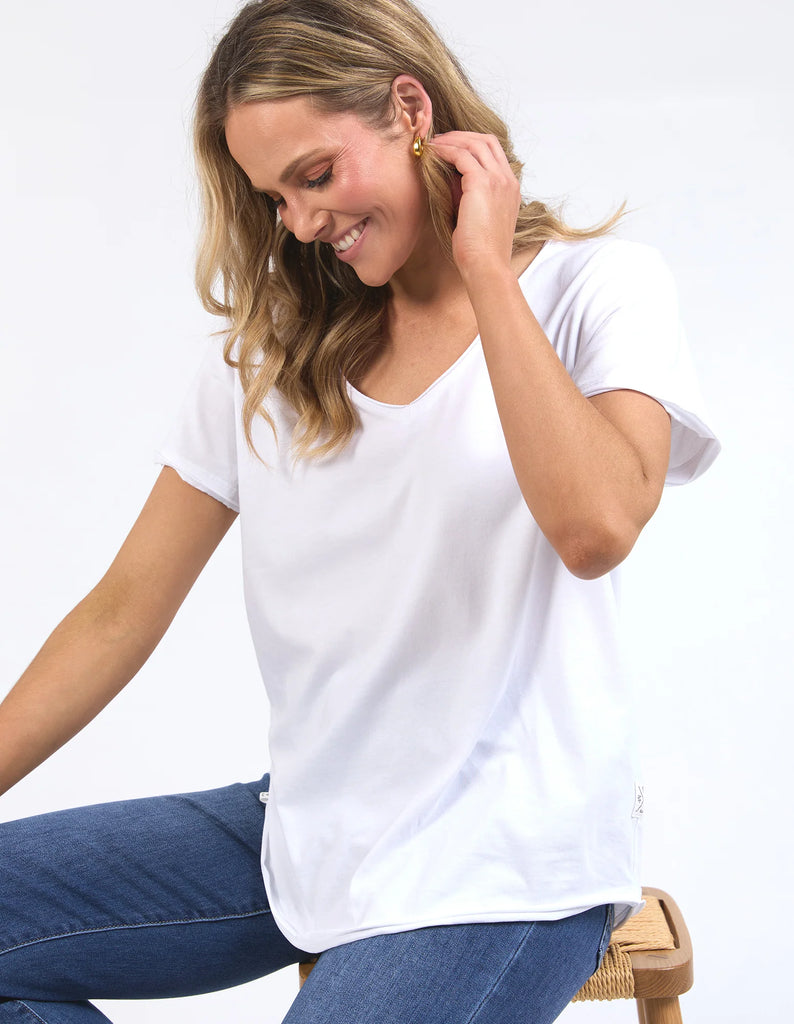Pima vee tee - white-Elm-Dubbed as 'everyone's favourite tee' with good merit, the Pima Vee Tee made from pima cotton jersey is a must-have essential piece for your wardrobe. Raw edge detailing on the neckline and sleeve evokes a hint of uniqueness. Everyone's favourite tee Raw edge detail on neckline and sleeve Vee neckline Pima Cotton Jersey 100% Cotton Model is wearing a size 10-Pash + Evolve
