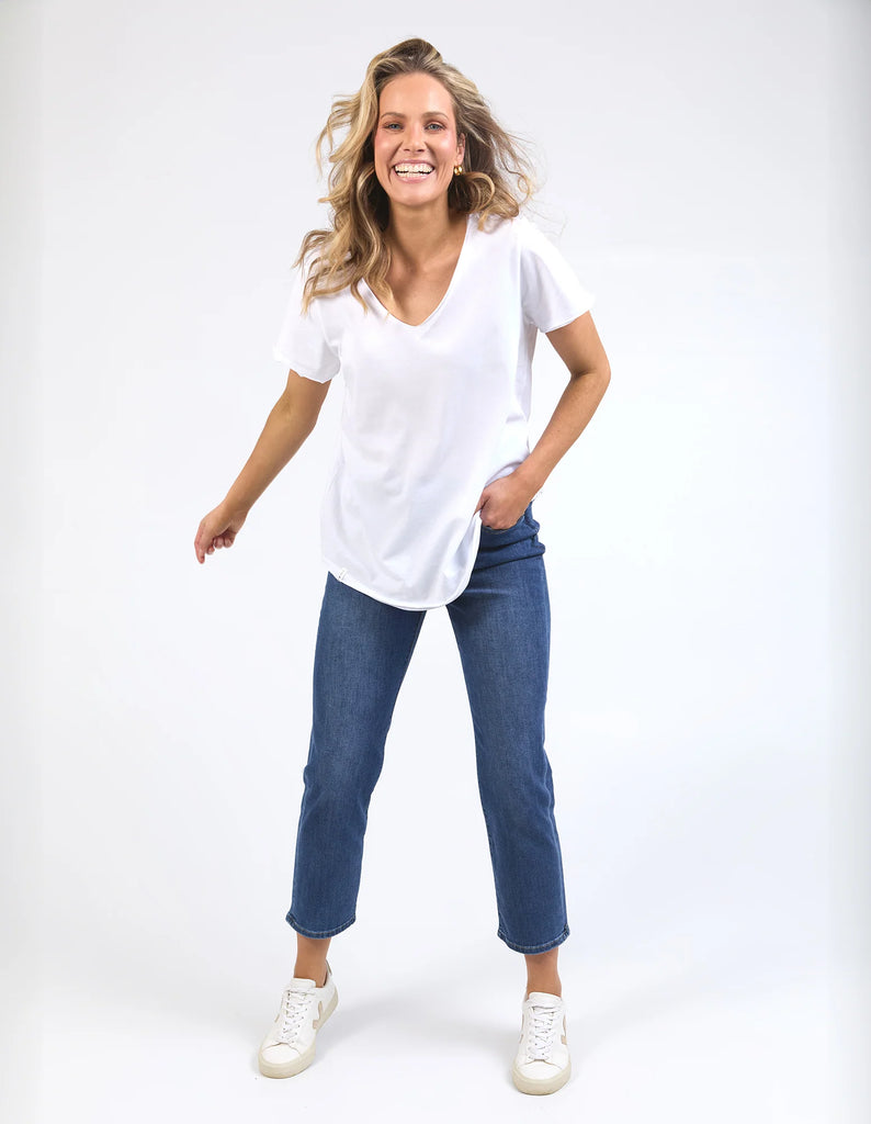 Pima vee tee - white-Elm-Dubbed as 'everyone's favourite tee' with good merit, the Pima Vee Tee made from pima cotton jersey is a must-have essential piece for your wardrobe. Raw edge detailing on the neckline and sleeve evokes a hint of uniqueness. Everyone's favourite tee Raw edge detail on neckline and sleeve Vee neckline Pima Cotton Jersey 100% Cotton Model is wearing a size 10-Pash + Evolve