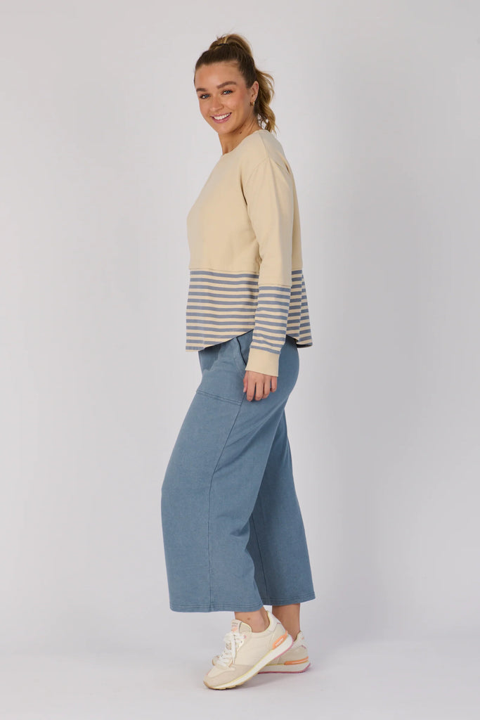 Scoop Hem Long Sleeve Top - Stone Blue Stripe-One Ten Willow-Round Neckline Long Sleeve Scoop Hem Rib Cuff and Collar Panel Detail Material: 80% Cotton 20% Elastane French Terry Model is 176cm (Size 8-10) and wears our size Small Designed in Geelong, Australia-Pash + Evolve