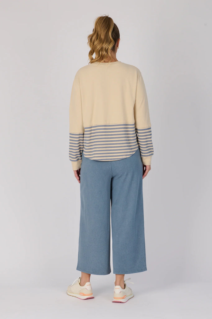 Scoop Hem Long Sleeve Top - Stone Blue Stripe-One Ten Willow-Round Neckline Long Sleeve Scoop Hem Rib Cuff and Collar Panel Detail Material: 80% Cotton 20% Elastane French Terry Model is 176cm (Size 8-10) and wears our size Small Designed in Geelong, Australia-Pash + Evolve