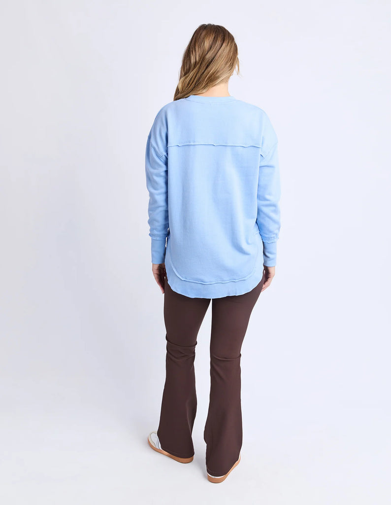 Simplified Metallic Crew - Blue/Lemon-Foxwood-The Bling version of our Best Selling Simplified Crew. This crew is the perfect throw over for your everyday wardrobe. With its round neck, hi-lo hemline, side splits with raw edging & the classic Foxwood logo, you are going to want one in every colour. The Metallic Crew has a stunning lurex thread run through the Foxwood embroidery for that little bit 'extra'. Front chest embroidery Raw edge detail Curved hem 100% Cotton Our model is 176cm and wears Size 10-Pa