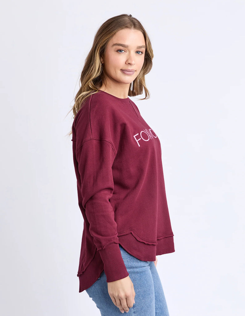 Simplified Metallic Crew - Port-Foxwood-The Bling version of our Best Selling Simplified Crew. This crew is the perfect throw over for your everyday wardrobe. With its round neck, hi-lo hemline, side splits with raw edging & the classic Foxwood logo, you are going to want one in every colour. The Metallic Crew has a stunning lurex thread run through the Foxwood embroidery for that little bit 'extra'. Front chest embroidery Raw edge detail Curved hem 100% Cotton Our model is 176cm and wears Size 10-Pash + Ev