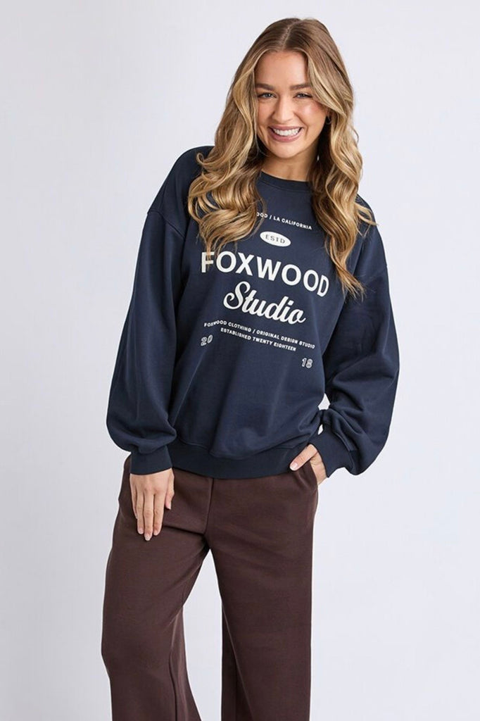 Studio crew - navy-Foxwood-*Relaxed fit *Crew neckline *Long sleeves *100% Cotton-Pash + Evolve