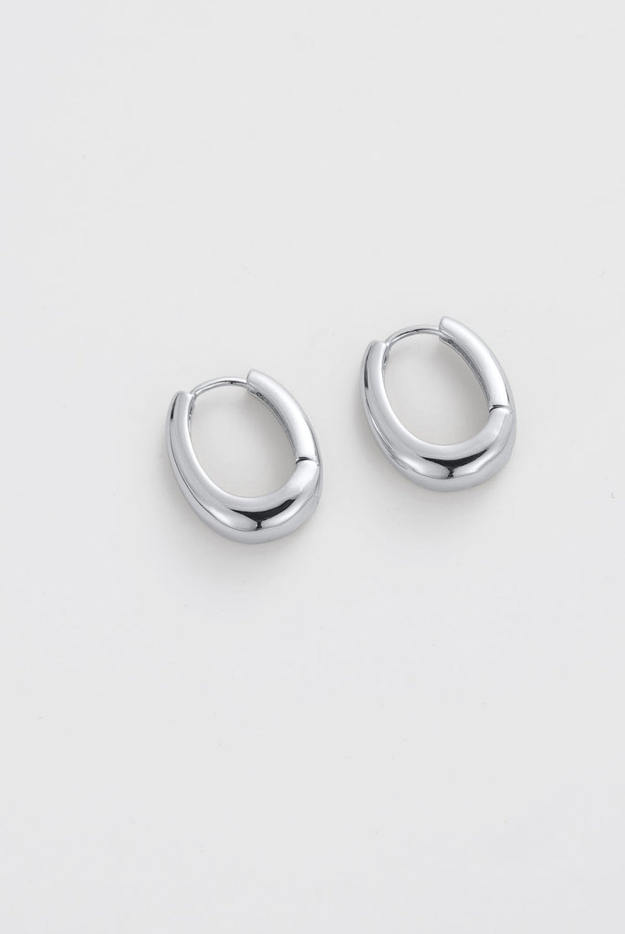 Pia hoop medium - silver