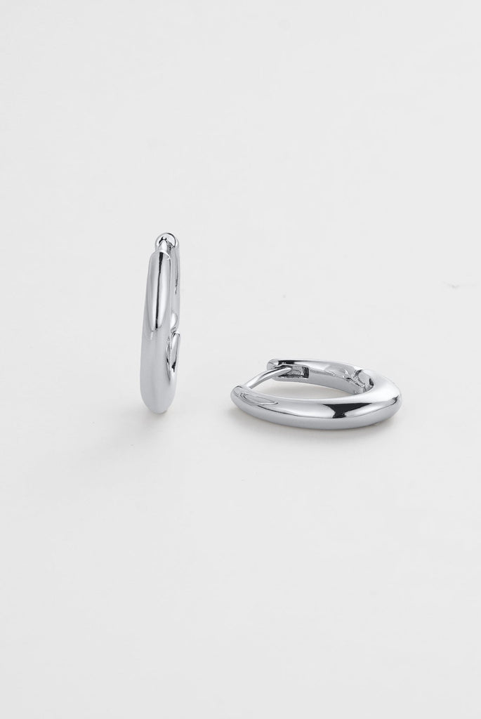 Pia hoop small - silver