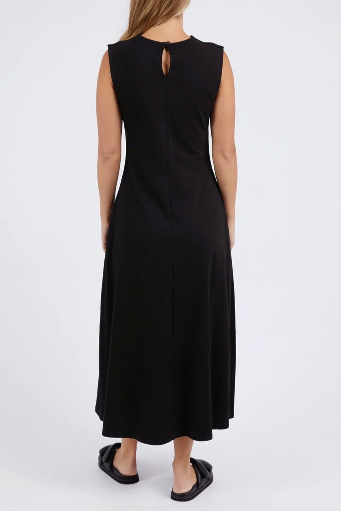 Alahria Dress - Black-Foxwood-Known for versatile and classic dresses, Foxwoods new Alahria Dress is simply a must-have. This classic A-Line Dress features a vee neckline and slightly gathered front seam giving shape and an extra flattering look. Dress up with a blazer or down with your favourite trainers for on-trend casual chic. Vee neckline Front gathering detail Cotton Elastane Jersey Model is wearing a Size 10-Pash + Evolve