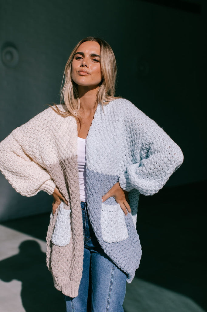 Amanda cardi - Latte/Blue-Pash + Evolve-*Chunky cardi *Pocket on front *Latte/Blue *65% Acrylic, 35% Wool-Pash + Evolve