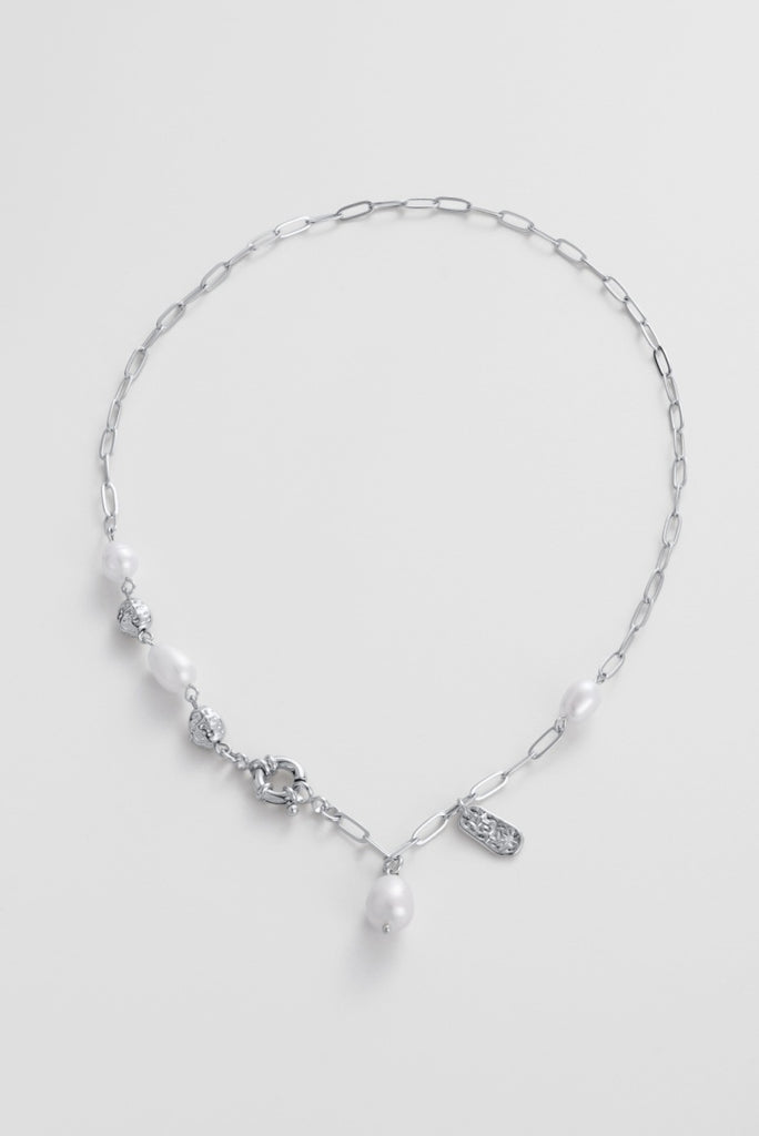 Amara necklace - silver-Zarla-A refined chain necklace detailed with soft pearls and textured accents. Light-catching and layered, it brings a cool, luminous feel with a subtle coastal edge. Feminine, elevated, and designed for everyday wear. *Rhodium Plated Solid Brass Base *Water proof: Can be worn in the ocean or pool-Pash + Evolve