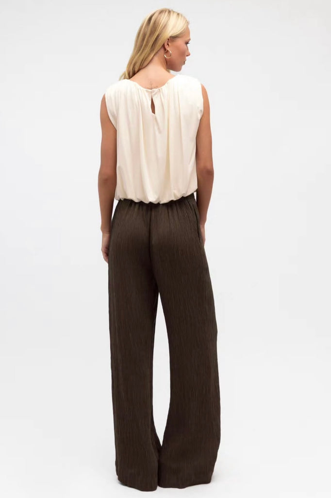 Amelia bubble top - ivory-Pash + Evolve-*Bubble hem *Short sleeve *Ivory *Fully lined *50% Lyocell, 45% Polyester, 5% elastane-Pash + Evolve