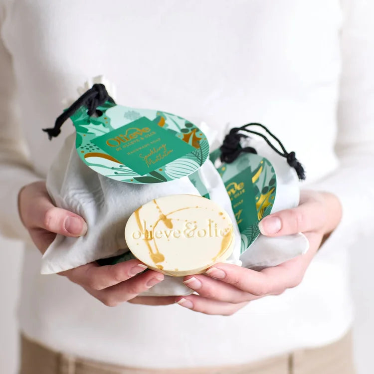 Christmas Gift Soap-Olieve + Olie-Add a touch of festive luxury to your gifting this season with our Limited Edition Sparkling Mistletoe Christmas Gift Soap. Beautifully packaged and full of Christmas cheer, it’s the perfect stocking filler or table bonbon — a small, thoughtful treat for someone special. Each bar is lovingly handcrafted from Australian olive oil and natural ingredients to gently cleanse and nourish the skin. With soft golden swirls through every soap and a fresh, uplifting blend of Bay Laur