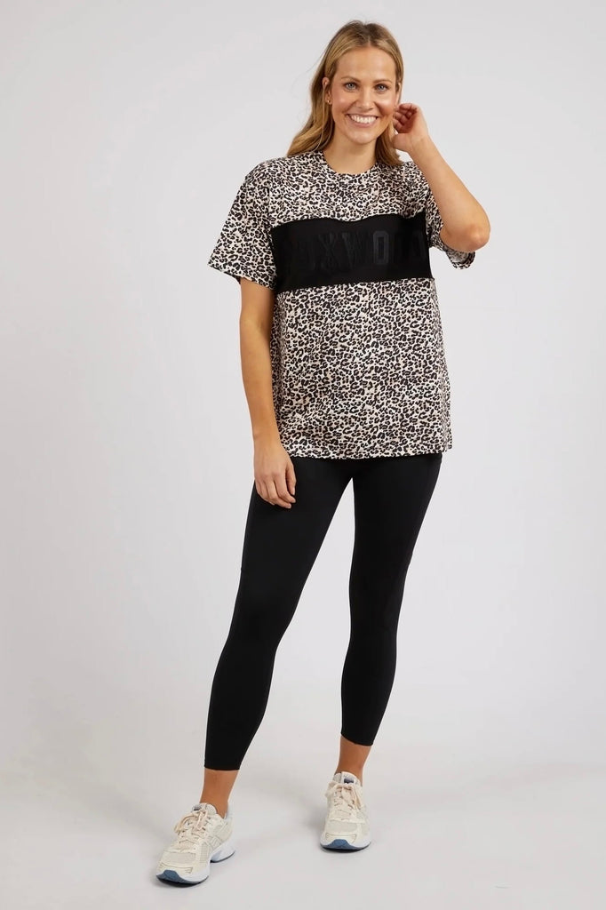 Circuit Leopard Tee-Foxwood-For those days when you need a pop of colour in your everyday leisurewear and an extra layer to keep the weather at bay, look no further than the LeisureFit Splice Spray. Front zip opening Contrast panels Hood with drawcord Nylon Polyester Our model wears size 10-Pash + Evolve