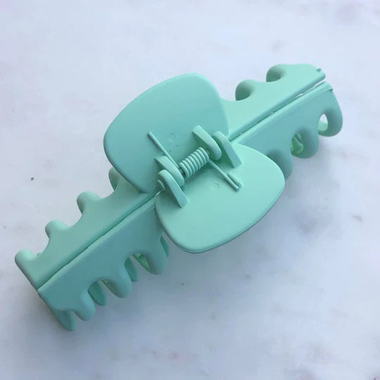 Claw clip - seafoam-Pash + Evolve-Measures approx 5.5 x 10.8cm *Colours may vary slightly-Pash + Evolve