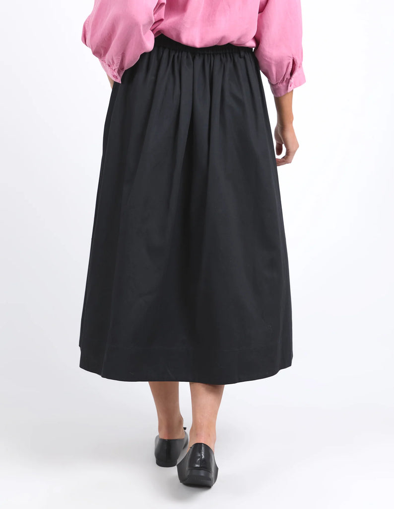 Darcy Skirt - black-Elm-Tailored sophistication with Elm effortless comfort, the Darcy Skirt is the ultimate in desk to dinner wear. Pop on a cute pair of flats and your 'nice top' and away you go! Midi length Pockets at side seam Elastic at back waist Twill, Cotton Elastane-Pash + Evolve