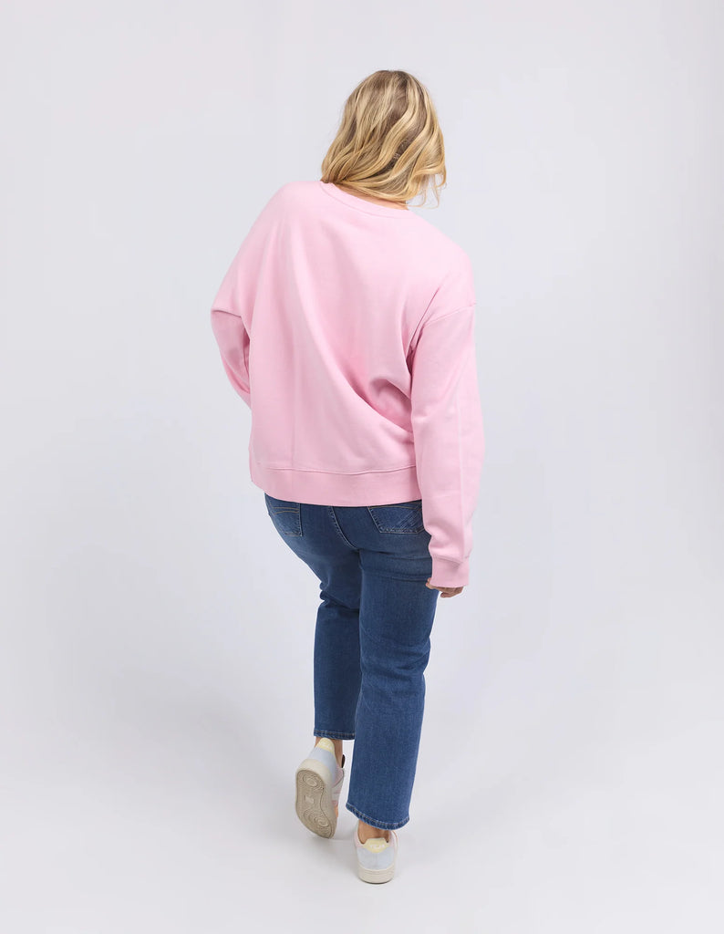 Day off crew - soft pink-Elm-Go on ... you deserve a Day Off! Our stylish 100% cotton crew gives you license to not only look casually cool, but also to have the day off you deserve. So treat yourself to a day off! Large front embroidery Oversized comfort fit Badge detail Unbrushed Cotton Fleece Model is wearing a size 16-Pash + Evolve