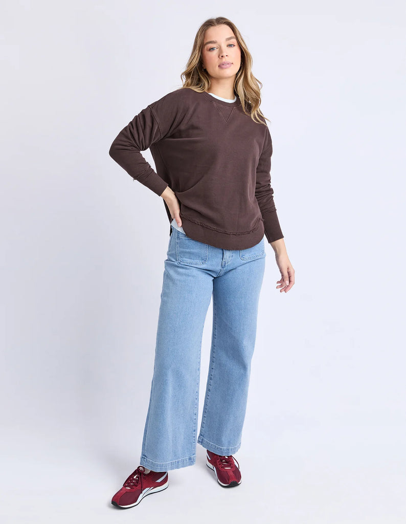 Delilah crew - Coffee-Foxwood-Comfortable, casual and 100% cotton. The Delilah Crew is the perfect addition to your everyday style! Featuring a crew neckline, curved hem and ribbed detailing, this relaxed fit, unbrushed fleece jumper will mix and match with all your wardrobe favourites Round neckline Raw edge detail Relaxed fit Unbrushed Cotton Fleece Our model is 176cm and wears Size 10-Pash + Evolve