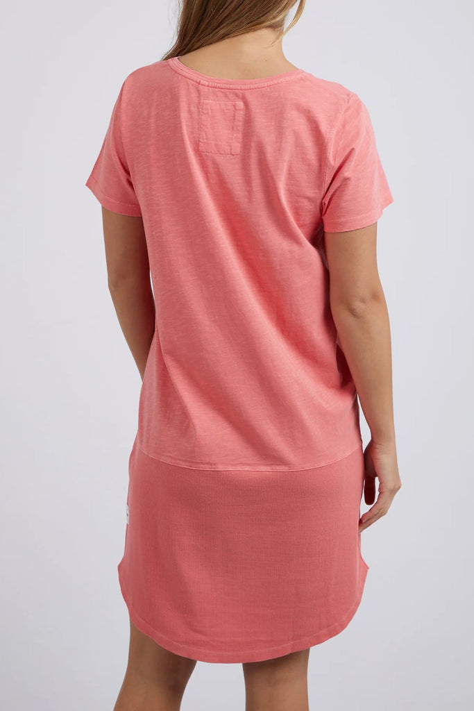 Easy Living Dress - Peach Nectar-Elm-Just As The Name Suggests, The Easy Living Dress Is Just That! Made In A Cool And Comfortable Cotton Slub Jersey This Knee Length Dress Features A Crew Neckline And Ribbed Panels On The Back And Side Seam For Extra Comfort! Ribbed Side Panels Drop Back Hemline Midi Length Cotton Jersey Model is 169cm and wears Size 10-Pash + Evolve