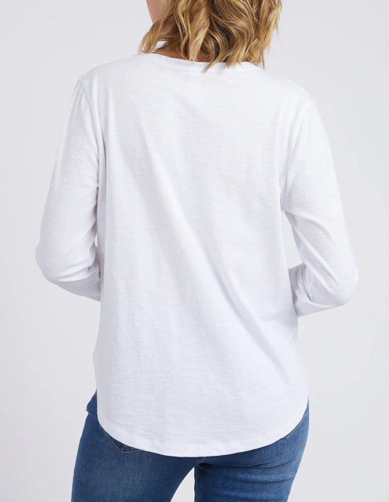 Everyday Long Sleeve - White-Elm-A basic but better! The Everyday Long Sleeve Tee is just as it sounds a fantastic piece for everyday wear. Layer it with a tee or under your favourite crew for extra warmth or wear it by itself as a stylish piece. Featuring a scooped hem and round neck you'll want this basic in every colour. Ideal for layering Crew Neckline Curved hemline Cotton Slub Jersey Model is wearing a size 10-Pash + Evolve