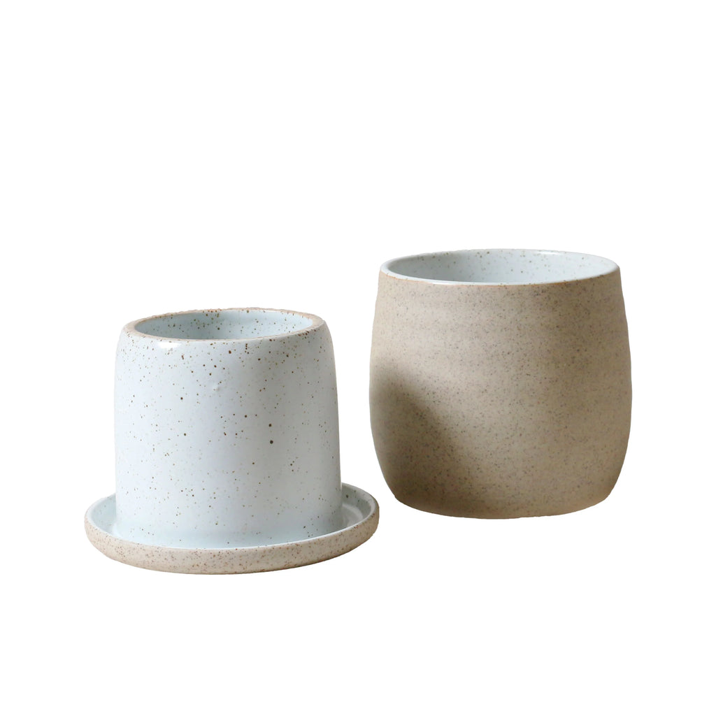 Garden to table - butter bell-Robert gordon-Introducing Garden to Table. For those who grow their own veggies, collect eggs from the backyard chook shed or tend to their garden, this is the perfect collection for you! Discover our ceramic butter bell—perfect for keeping butter soft and spreadable without refrigeration. Made from stoneware Microwave & Dishwasher safe Earthy clay body with light organic glaze 10.5cm | 250Gg Designed in Australia-Pash + Evolve