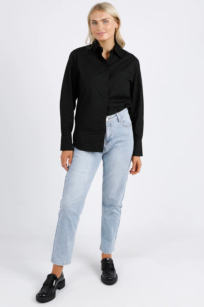 Gemma Shirt - Black-Foxwood-Fresh Cotton Poplin shirt featuring a wide back pleat detail. Ideal shirt for work or play. Button through placket Front chest pocket Relaxed fit 100% Cotton Model is 176cm and wears Size 8-10-Pash + Evolve