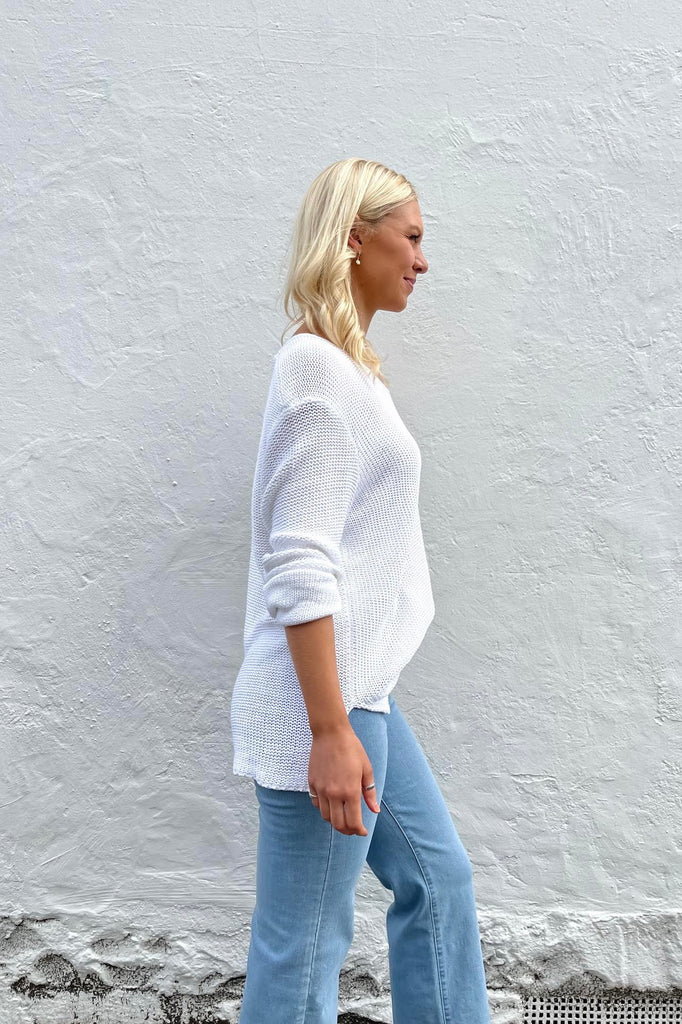 Karlee knit jumper - white-Pash + Evolve-Our best selling knit jumper! *Long sleeve *Rolled cuffs *V neck *Hi-low hemline *100% Cotton-Pash + Evolve