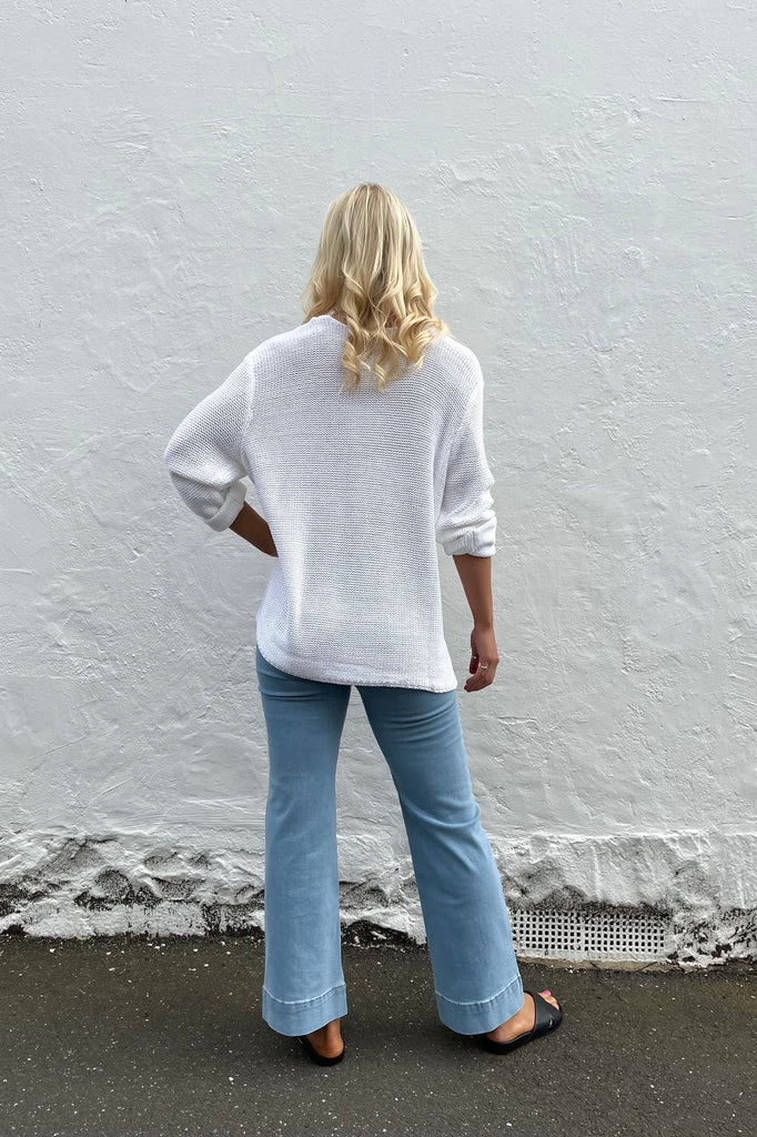 Karlee knit jumper - white-Pash + Evolve-Our best selling knit jumper! *Long sleeve *Rolled cuffs *V neck *Hi-low hemline *100% Cotton-Pash + Evolve