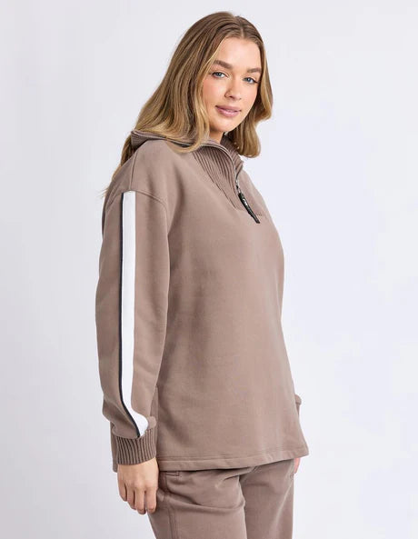 Knit collar crew - brown-Foxwood-Pash + Evolve