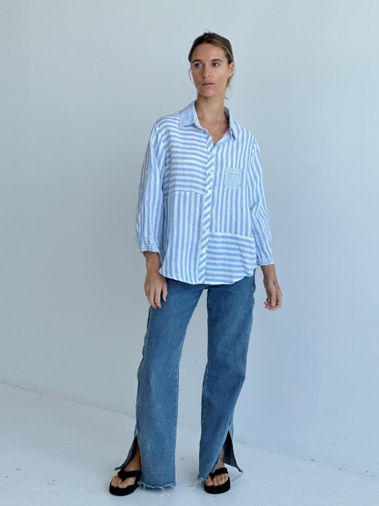 Linen shirt chambray - stripe-Pash + Evolve-One of our best selling linen Shirts !! This fun & stylish linen shirt will become one of your wardrobe favourites ! * Button down front * Collar * Long sleeves * Front pocket * 100% Linen-Pash + Evolve