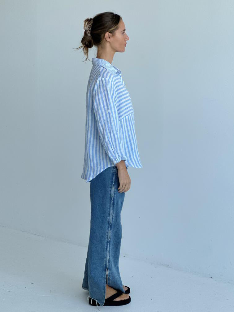 Linen shirt chambray - stripe-Pash + Evolve-One of our best selling linen Shirts !! This fun & stylish linen shirt will become one of your wardrobe favourites ! * Button down front * Collar * Long sleeves * Front pocket * 100% Linen-Pash + Evolve