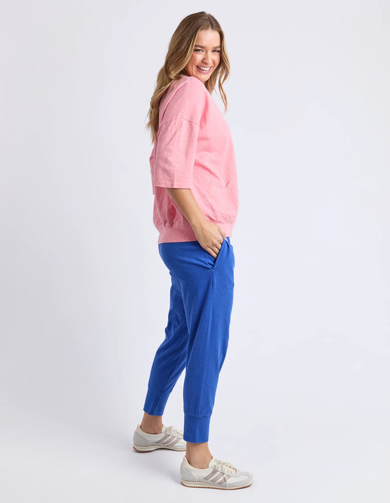 Mazie sweat - charm pink-Elm-The Mazie Sweat is the ideal blend of style and versatility. This oversized fit and 3/4 length sleeves allow plenty of room for movement. Made with a gorgeous lightweight Cotton fabric to make it ideal for layering. Best selling style Relaxed fit 3/4 length sleeves Pockets at the waistband 100% Cotton-Pash + Evolve