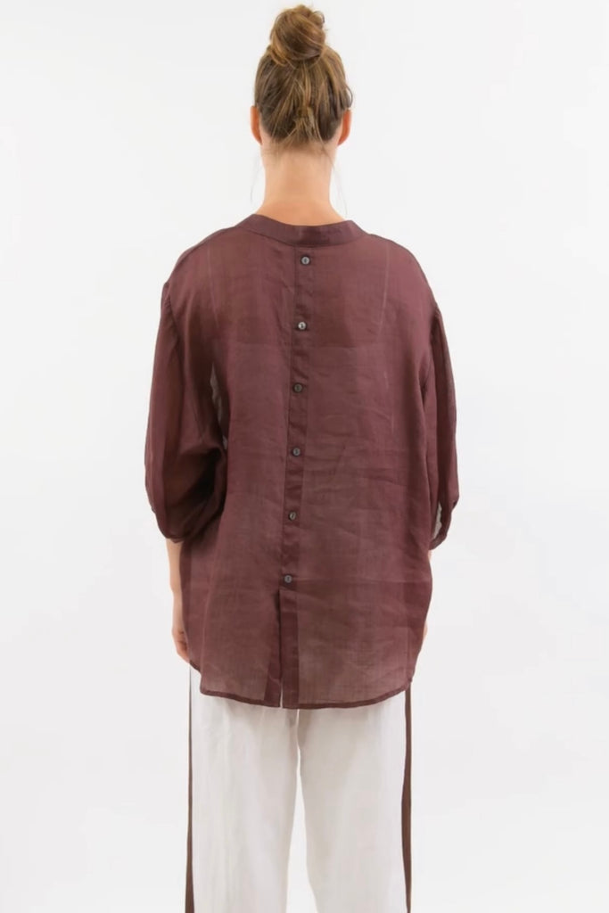 Nikola shirt - chocolate-Pash + Evolve-Our best selling Nikola shirt! This top is super easy to wear, and the most flattering fit on. Easily dress her up or down. * Button up front & back *Short sleeves *Blue/Chocolate * hi-low hemline * 100% Linen-Pash + Evolve