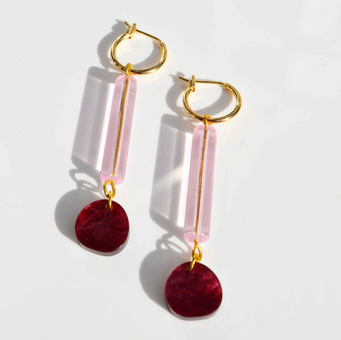 Dangle earrings - white flower