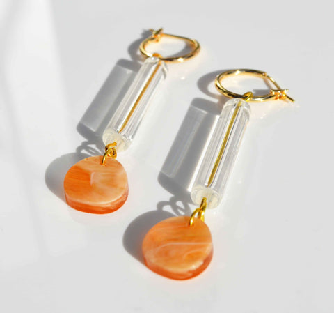Dangle earrings - white flower