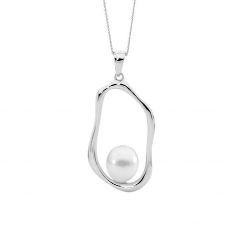 Stainless steel disk freshwater pearl pendant