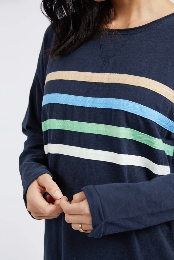 Outlook Sweat - Dark Sapphire-Elm-A colourful and fun seasonal crew featuring coloured herringbone tape on the chest. Finished with a curved back hem, this relaxed crew will keep you warm on cooler days. COLOURED HERRINGBONE CHEST TAPE LONG SLEEVES CURVED BACK HEM Cotton Slub Jersey-Pash + Evolve