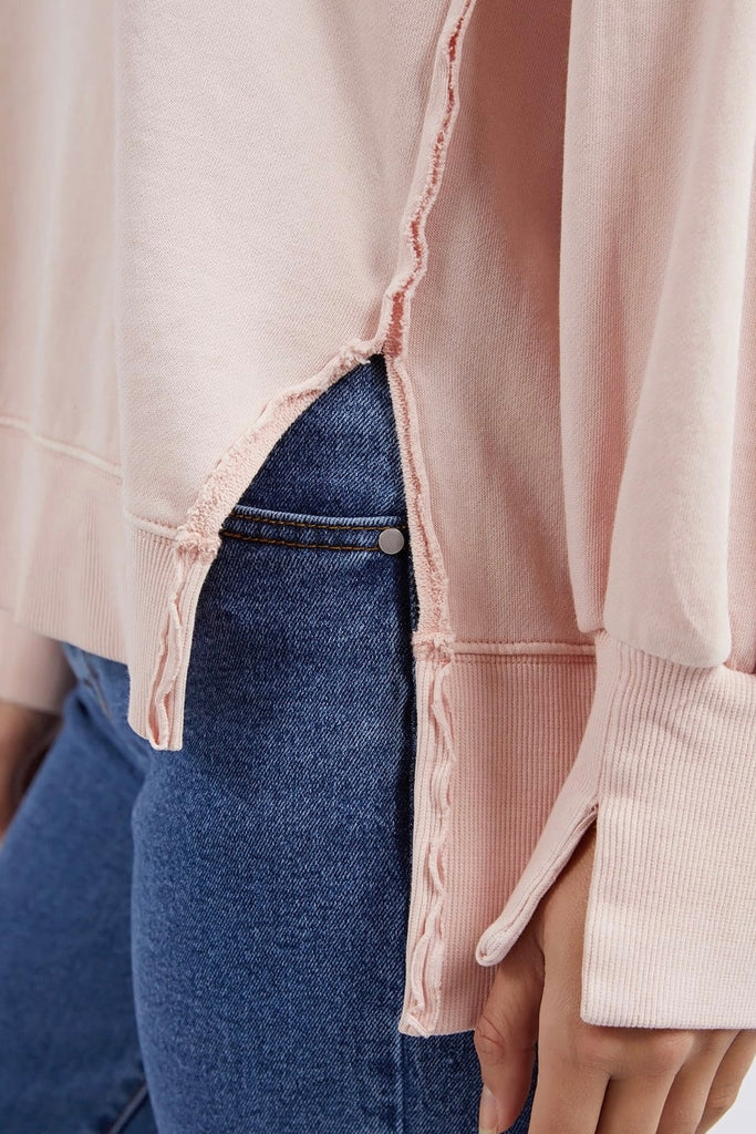 Oversized Crew - Peach Pink-Foxwood-Designed to be your comfort + oversized crew. This classic Foxwood fleece features balloon sleeves with a fun slice cuff detail and side splits. Wear it over your favourite denim or loungewear for extra comfort! Cuff & hem splits Raw edge detail Oversized fit 100% Cotton Model is 176cm and wears Size 8-10-Pash + Evolve