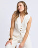Peyton vest - vintage white-Foxwood-Add a touch of laid-back cool with the Peyton Vest. Crafted from a breezy linen blend, it features a flattering V neckline, three front buttons, and chic faux pockets for effortless style. Perfect for layering and taking your look to the next level. Front placket opening Faux welt pockets Relaxed fit 55% Linen 45% Viscose Model is wearing a size 10-Pash + Evolve