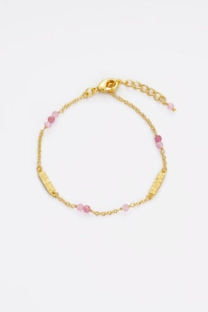 Rosie bracelet - pink-Zarla-A delicate chain bracelet featuring soft pink tones and subtle textured details. Light-catching and feminine, it adds a gentle pop of colour with an effortless, sunlit feel. Perfect for layering or wearing alone for a refined, understated statement. *18K Gold Plated Solid Brass Base *This piece is handmade and not recommended to be worn in water-Pash + Evolve
