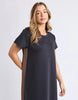 Seattle dress - ink-Foxwood-Slip into the Seattle Tee Dress and instantly up your chill game. With side contrast panels, a relaxed fit, and a midi length that moves with you, this dress is your new partner in crime for everything from coffee runs to weekend hangs. Comfy, cool, and totally effortless - yes please! Side contrast detail Relaxed fit Midi length 52% Polyester, 40% Viscose, 8% Elastane Model is wearing a size 10-Pash + Evolve
