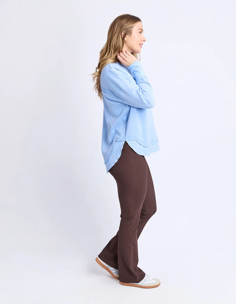 Simplified Metallic Crew - Blue/Lemon-Foxwood-The Bling version of our Best Selling Simplified Crew. This crew is the perfect throw over for your everyday wardrobe. With its round neck, hi-lo hemline, side splits with raw edging & the classic Foxwood logo, you are going to want one in every colour. The Metallic Crew has a stunning lurex thread run through the Foxwood embroidery for that little bit 'extra'. Front chest embroidery Raw edge detail Curved hem 100% Cotton Our model is 176cm and wears Size 10-Pa