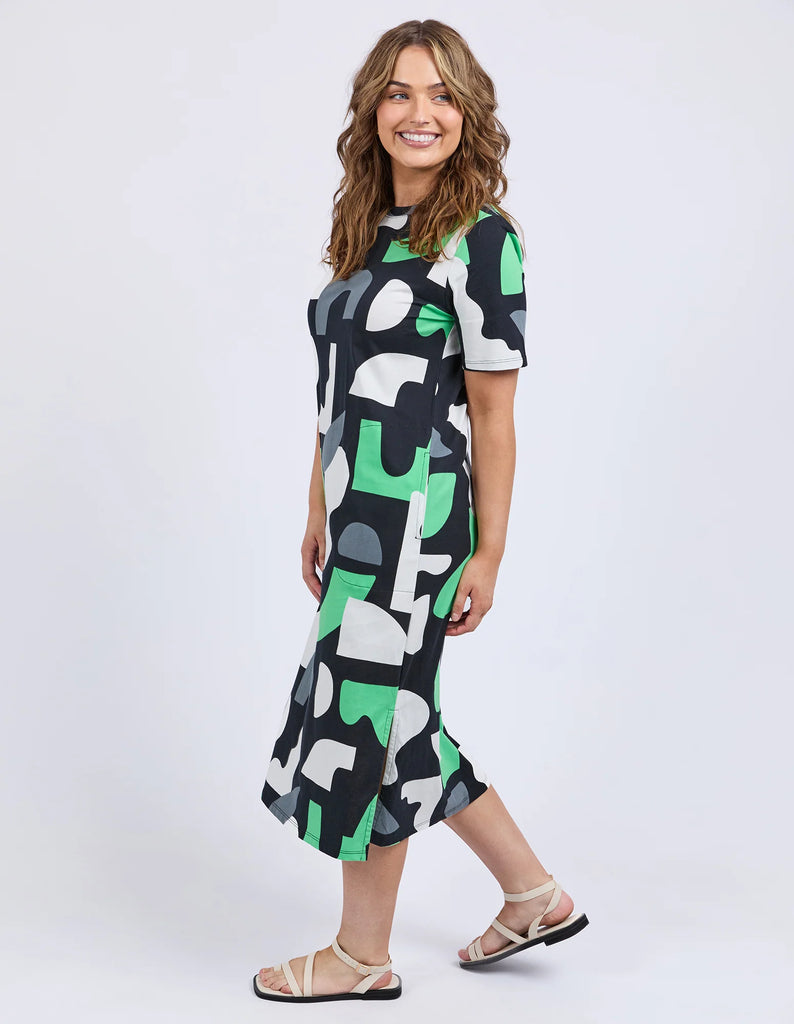 Stijl dress - abstract-Elm-Redefine comfort and chic with the Stijl Dress a fresh take on gorgeous geometric designs. Every wardrobe deserves a little fun – and this brings it. Exclusive Elm print Side pockets Regular t-shirt dress fit 100% Cotton Model is wearing a size 10-Pash + Evolve
