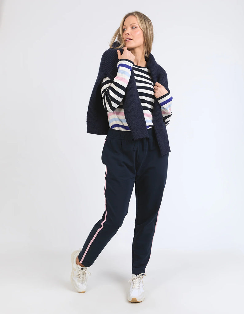 Ultra Lounge Pant - Navy-Elm-Ever felt like being ultra relaxed? The ultra lounge pant is exactly that, the ultimate in comfort loungewear. Pop these on with your favourite snuggly jumper and curl up with a good book or add your runners and head out for a walk in classic Elm style. Elastic waist and pockets Tapered leg Best seller French Terry Cotton Elastane Model is wearing a size 10-Pash + Evolve