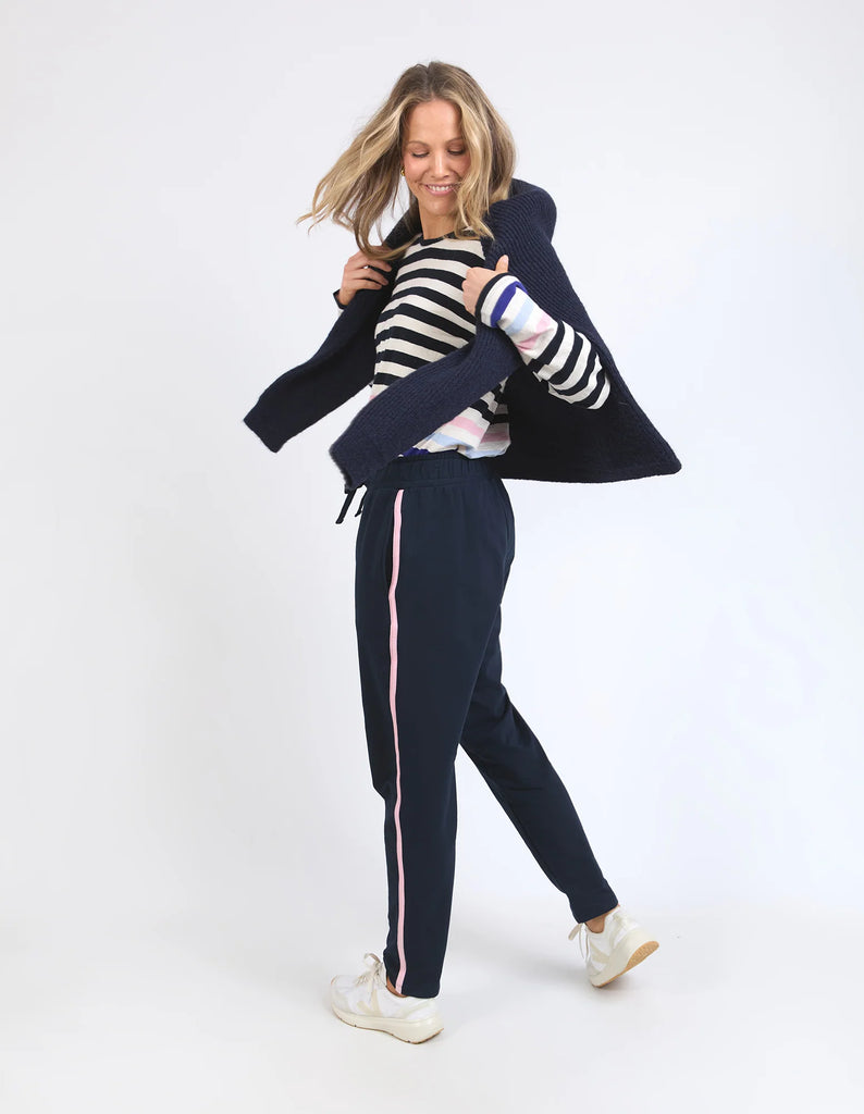 Ultra Lounge Pant - Navy-Elm-Ever felt like being ultra relaxed? The ultra lounge pant is exactly that, the ultimate in comfort loungewear. Pop these on with your favourite snuggly jumper and curl up with a good book or add your runners and head out for a walk in classic Elm style. Elastic waist and pockets Tapered leg Best seller French Terry Cotton Elastane Model is wearing a size 10-Pash + Evolve